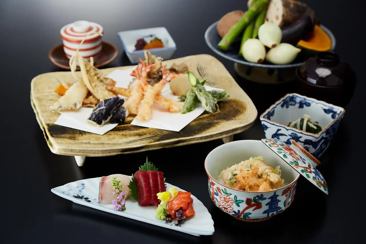 Takanawa Hanakohro - In Grand Prince Hotel Takanawa Tokyo prefektur 5*,